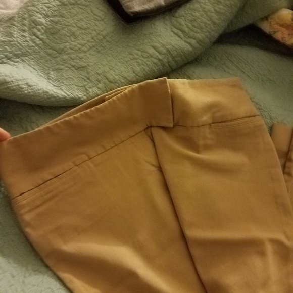 4 piece Bundle Ann Taylor Old Navy Express - Picture 3 of 8